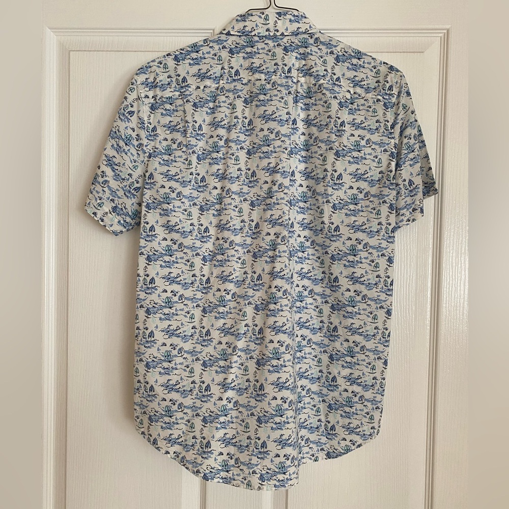 Bonobos Men’s Blue & White sailboat Printed Short Sleeve Shirt - Picture 3 of 3